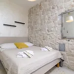 Apartamento With Wifi - 21408 Pula